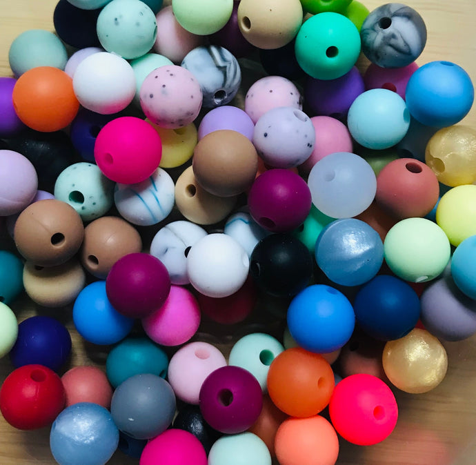 DIY Silicone Necklace or Lanyard Bead Kit