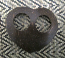 Coconut Buckle to tie Sarong 4 different shapes to choose from.